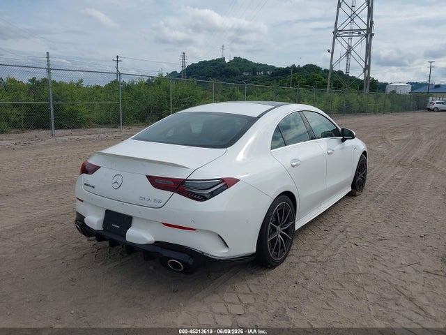 Mercedes-Benz Cla-class 4matic