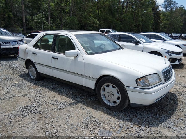 Salvage Mercedes-Benz C-Class Image