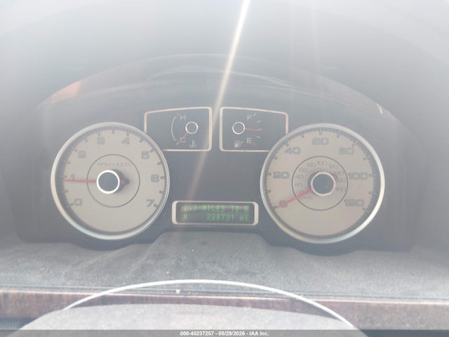 Ford Taurus Limited