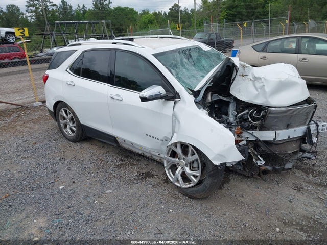 Salvage Chevrolet Equinox Image