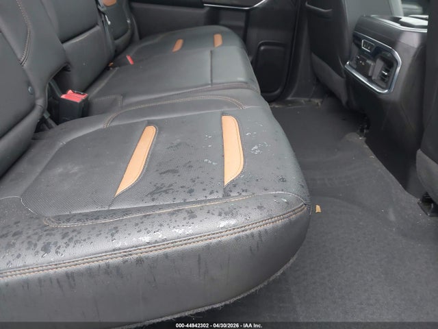 GMC Sierra 1500 4wd  Short Box At4