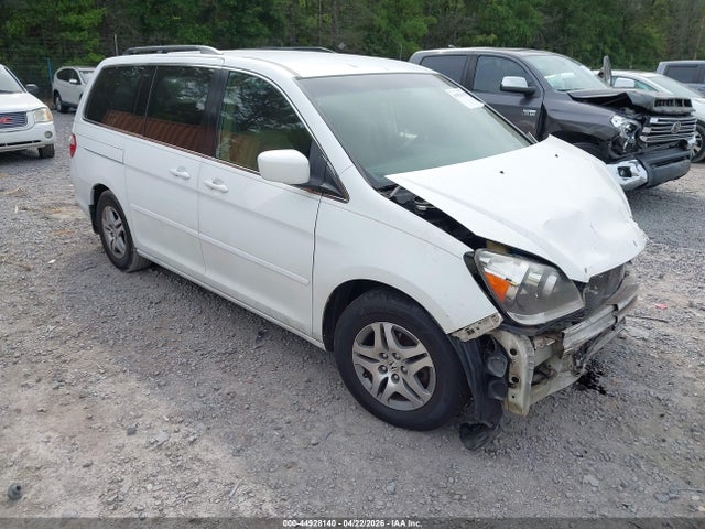 Salvage Honda Odyssey Image