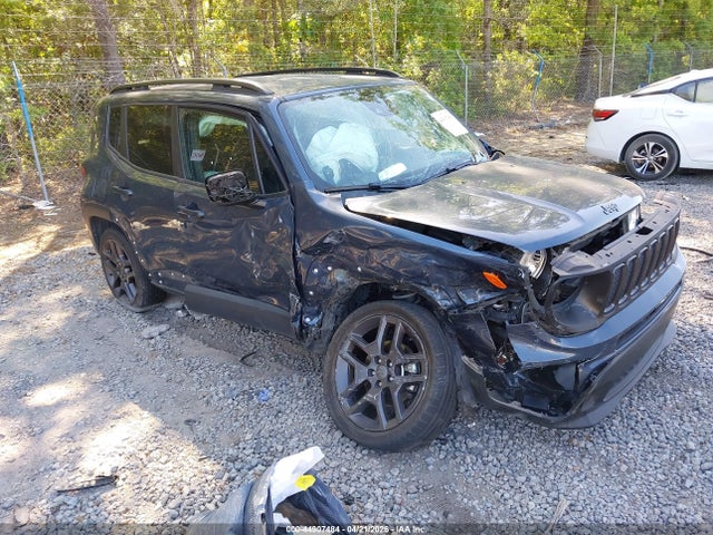 Salvage Jeep Renegade Image