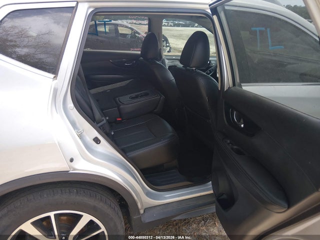 Nissan Rogue Sl