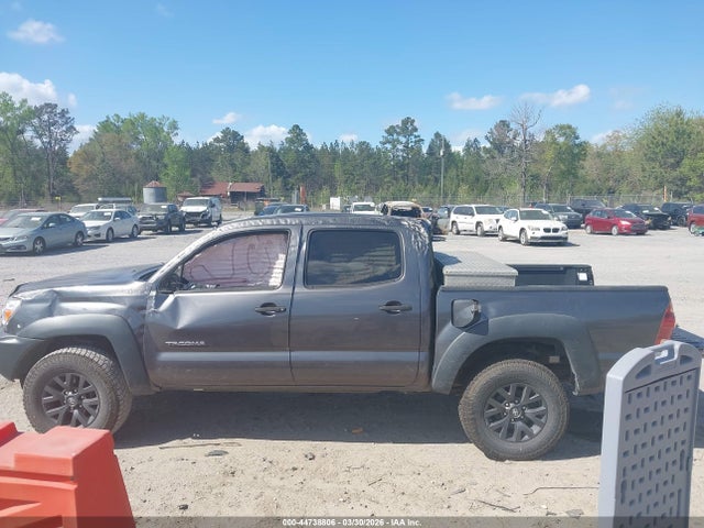 Toyota Tacoma Prerunner
