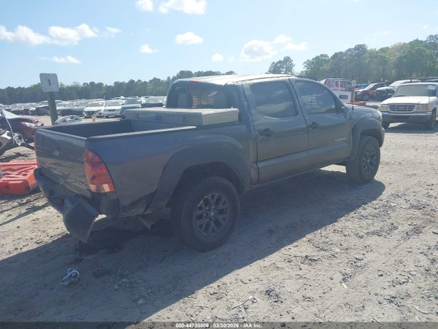 Toyota Tacoma Prerunner