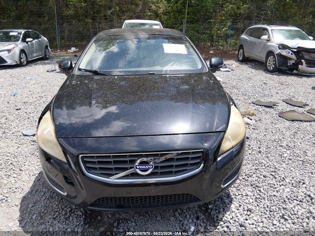 Volvo S60 T5