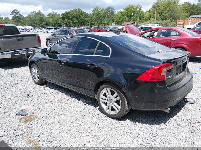 Volvo S60 T5