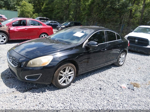 Volvo S60 T5