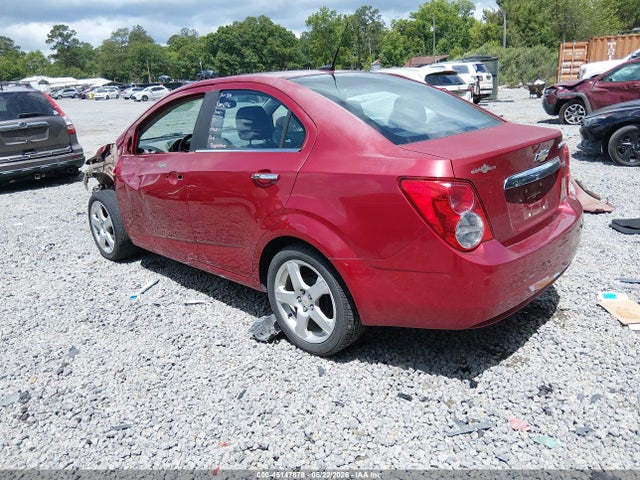 Chevrolet Sonic 2lz