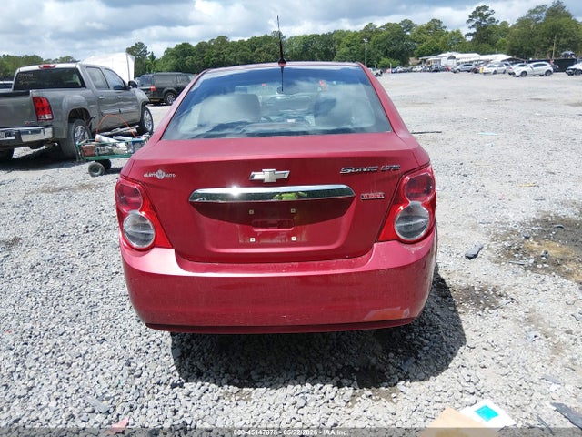Chevrolet Sonic 2lz