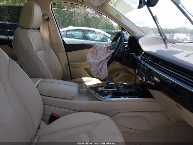 Audi Q7 55 Premium
