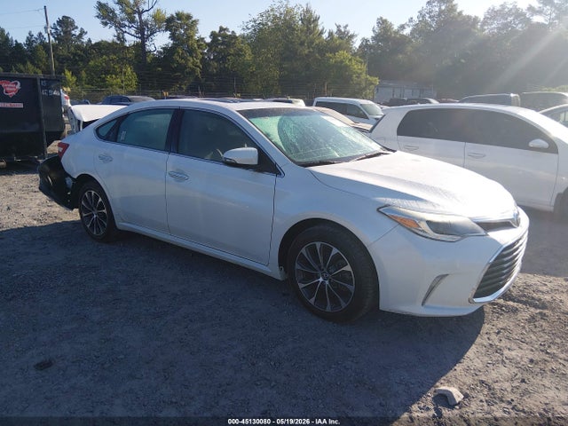 Salvage Toyota Avalon Image