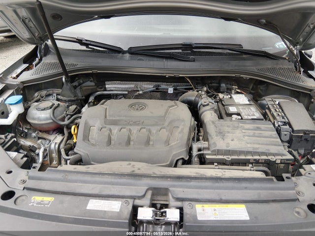 Volkswagen Tiguan 2.0t Se
