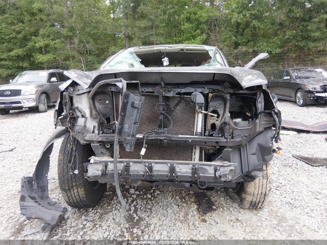 Toyota Tacoma Sr
