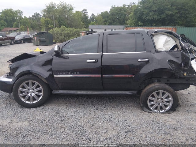 Chrysler Aspen Limited