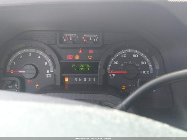 Ford E-350 Xl