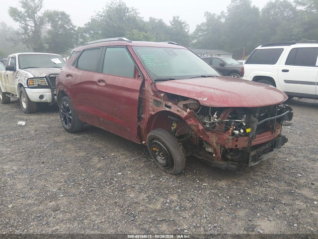 Salvage Chevrolet Trailblazer Image