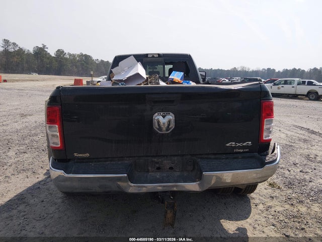 Ram 3500 Tradesman  4x4 8' Box