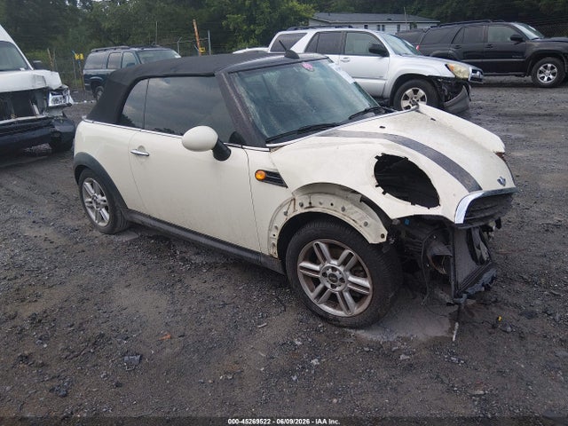 Salvage MINI Convertible Image