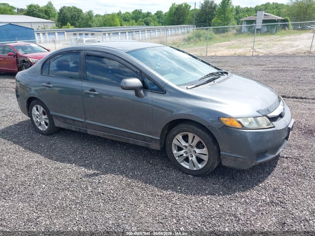 Salvage Honda Civic Image