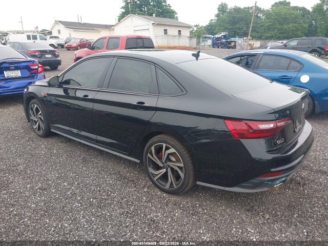 Volkswagen Jetta 2.0t Autobahn