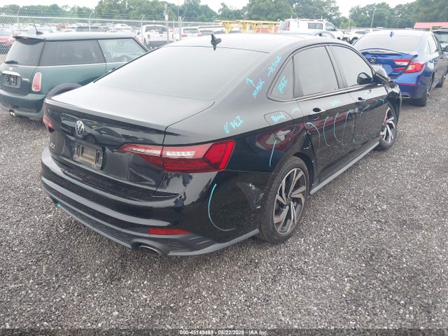 Volkswagen Jetta 2.0t Autobahn