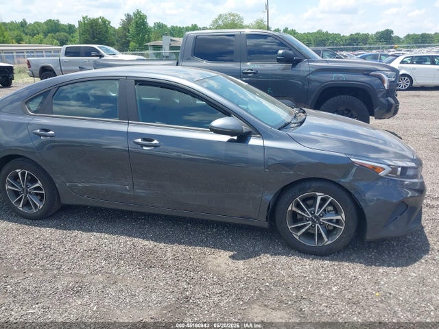 Kia Forte Lxs