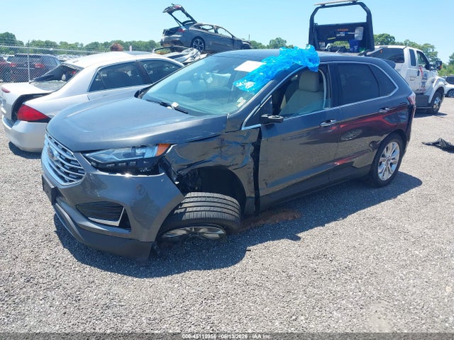 Ford Edge Titanium
