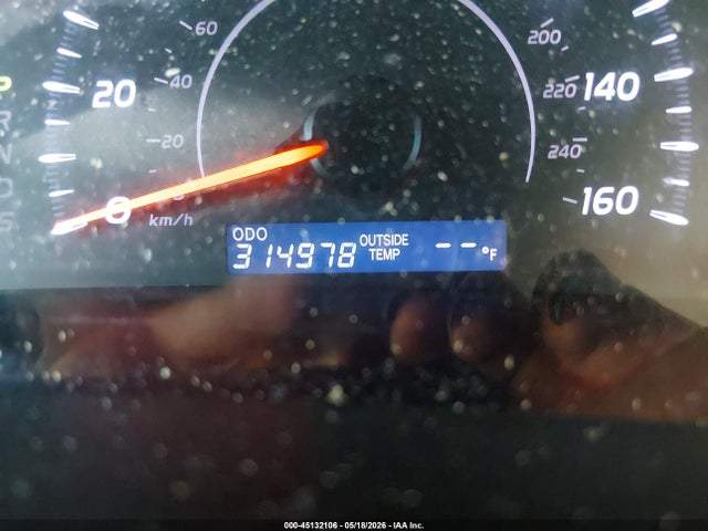Toyota Camry Le V6