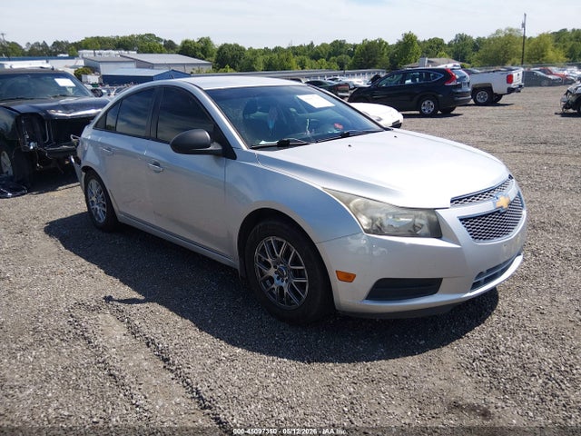 Salvage Chevrolet Cruze Image