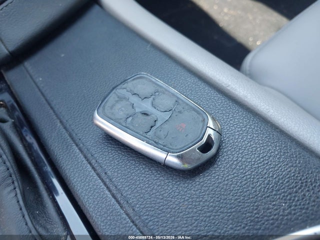 Cadillac CTS Standard
