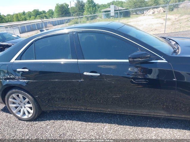 Cadillac CTS Standard