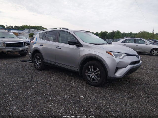 Salvage Toyota RAV4 Image