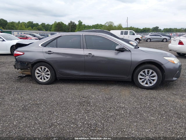 Toyota Camry Le