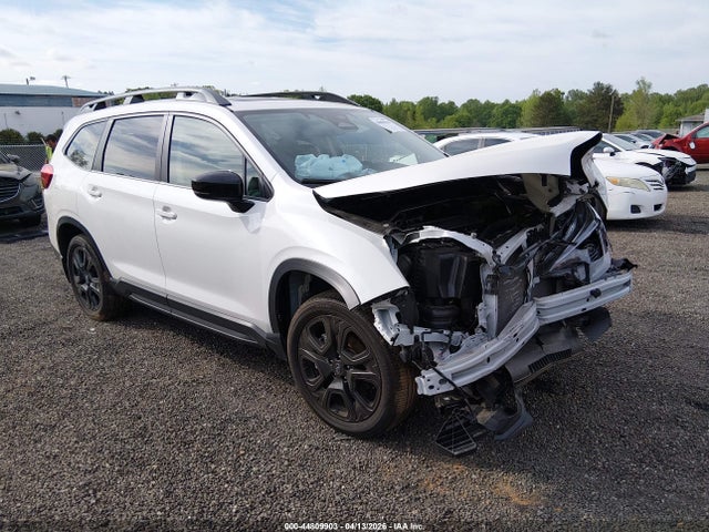 Salvage Subaru Ascent Image
