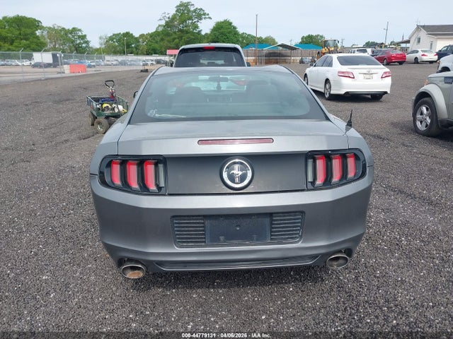 Ford Mustang V6