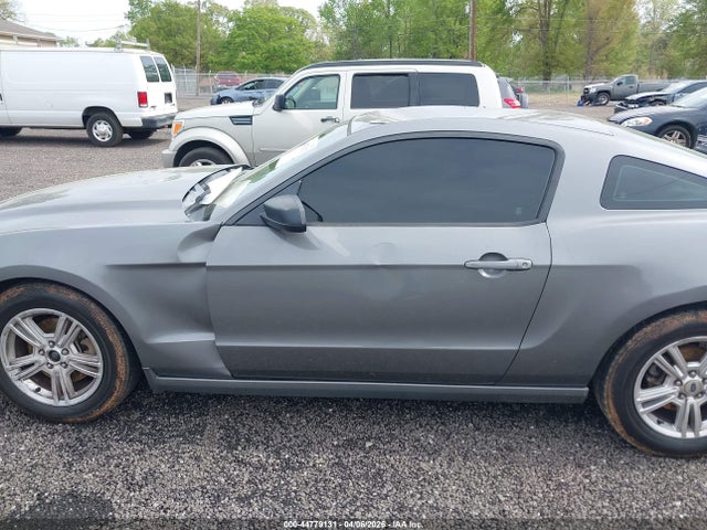 Ford Mustang V6