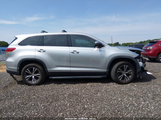 Toyota Highlander Le