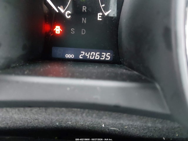 Toyota Highlander Base V6