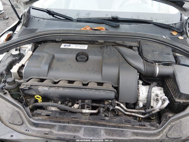 Volvo XC60 T6