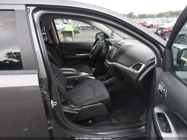 Dodge Journey Sxt