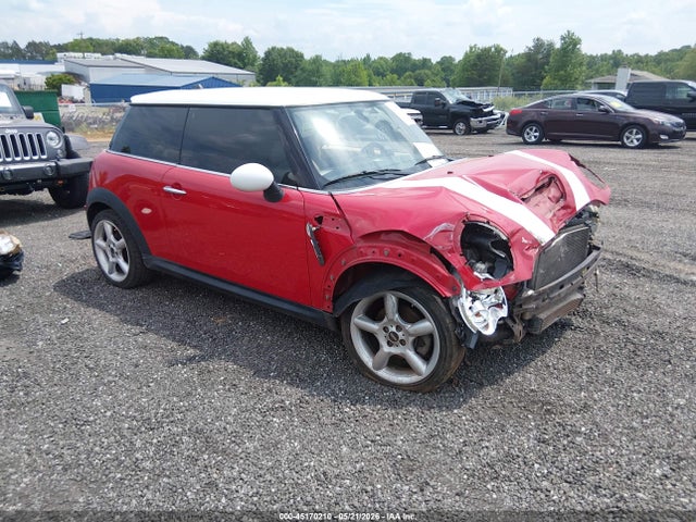 Salvage MINI Cooper S Image