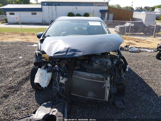 Toyota Prius Three