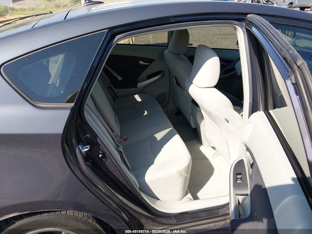 Toyota Prius Three