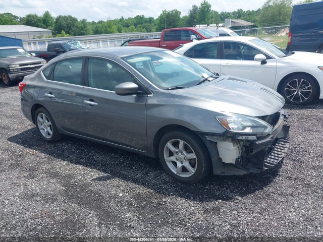 Salvage Nissan Sentra Image