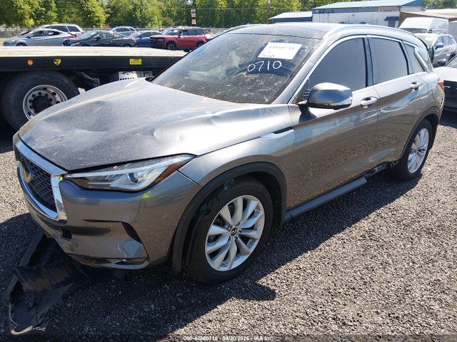 INFINITI Qx Essential