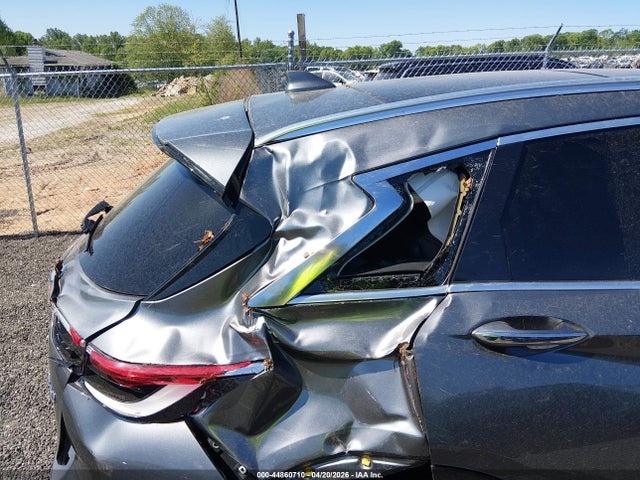 INFINITI Qx Essential