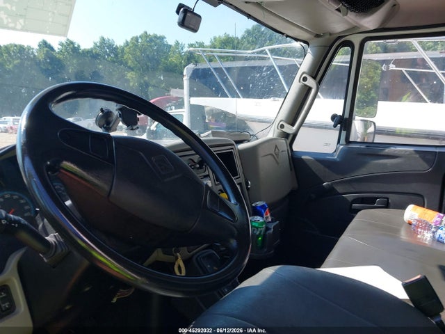International Durastar 4300