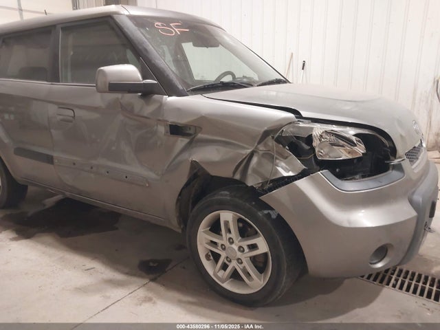 Kia Soul +